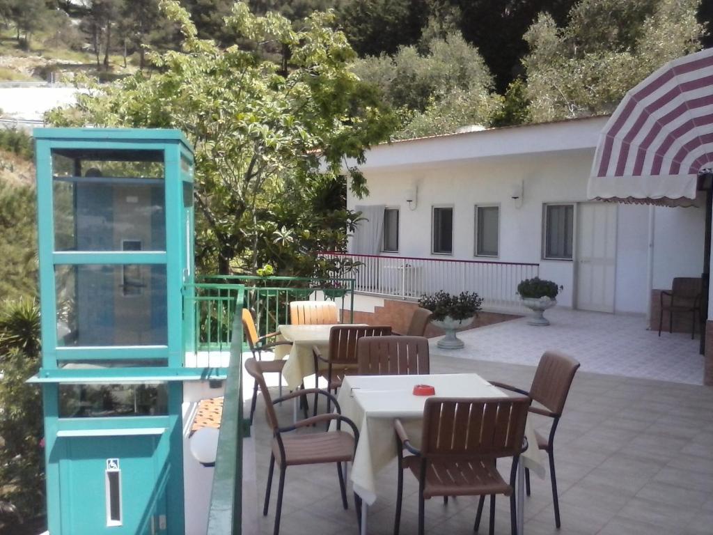 Hotel Piccolo Paradiso ペスキチ 部屋 写真